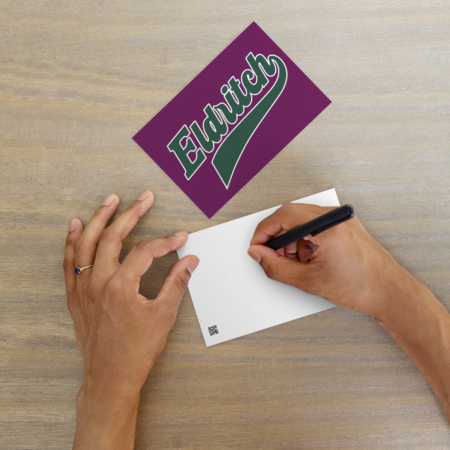 Guion de la Liga Eldritch: Postal estándar con letras lovecraftianas vintage